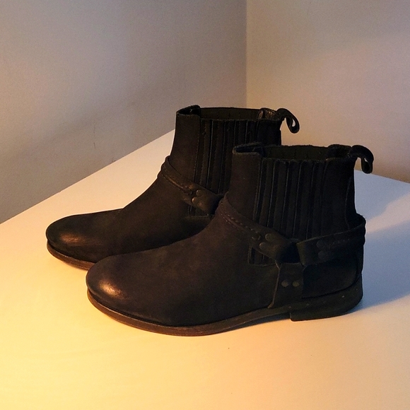 All Saints Dakot Leather Booties with Harness and Leather Sole. Size 39 (8.5 US) - Picture 2 of 13